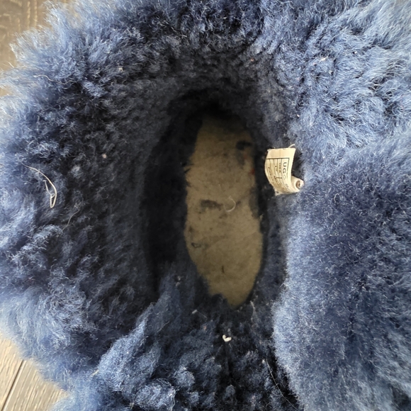 UGG Bailey Rope Tie Navy Boots 10 - Picture 8 of 8